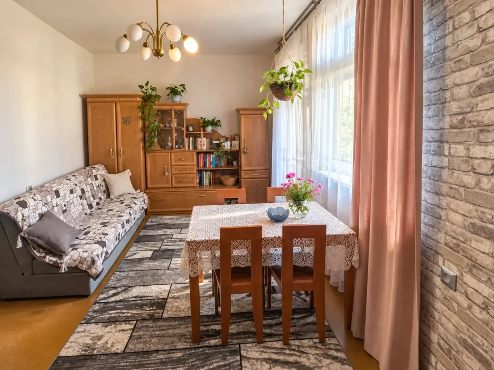91,8 m² | 5 pokoi | Okrzei | kamienica | świetna lokalizacja!, zdjęcie 2